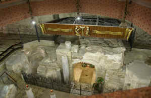 Basilica of the Annunciation 20091025 Grotto