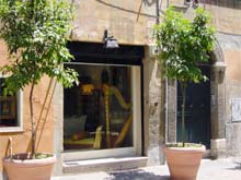 Apartments to rent in Rome, Italy - central location, sleeps 2 plus 2